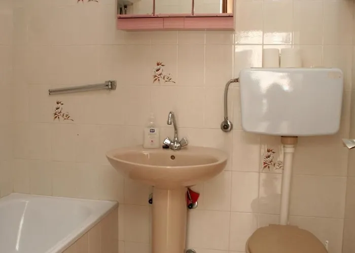 136b Apartman Sucuraj